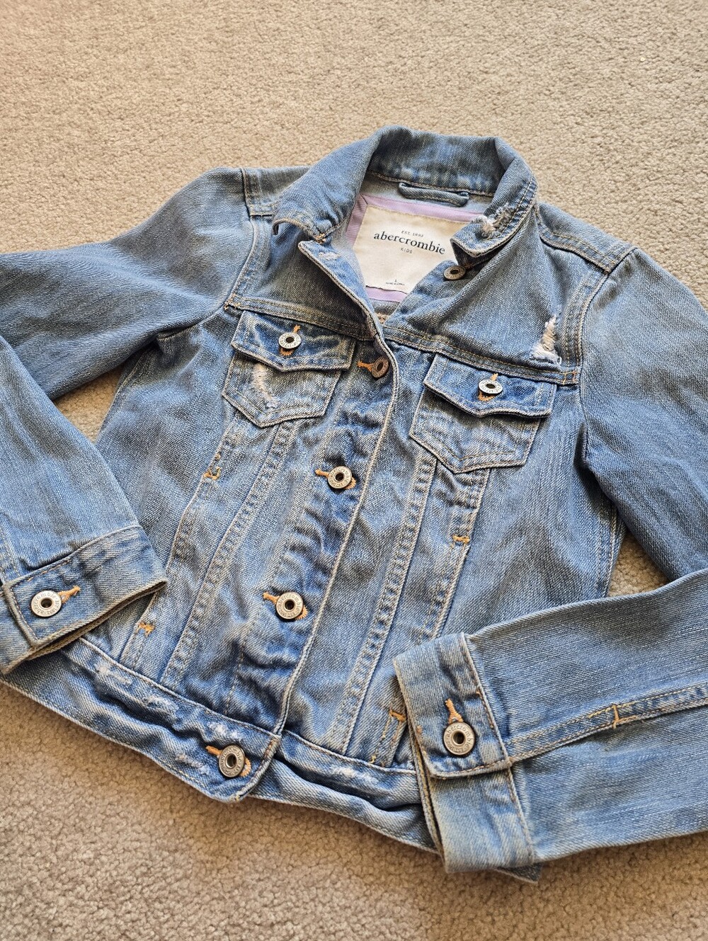 Abercrombie Kids Youth Large Distressed Denim